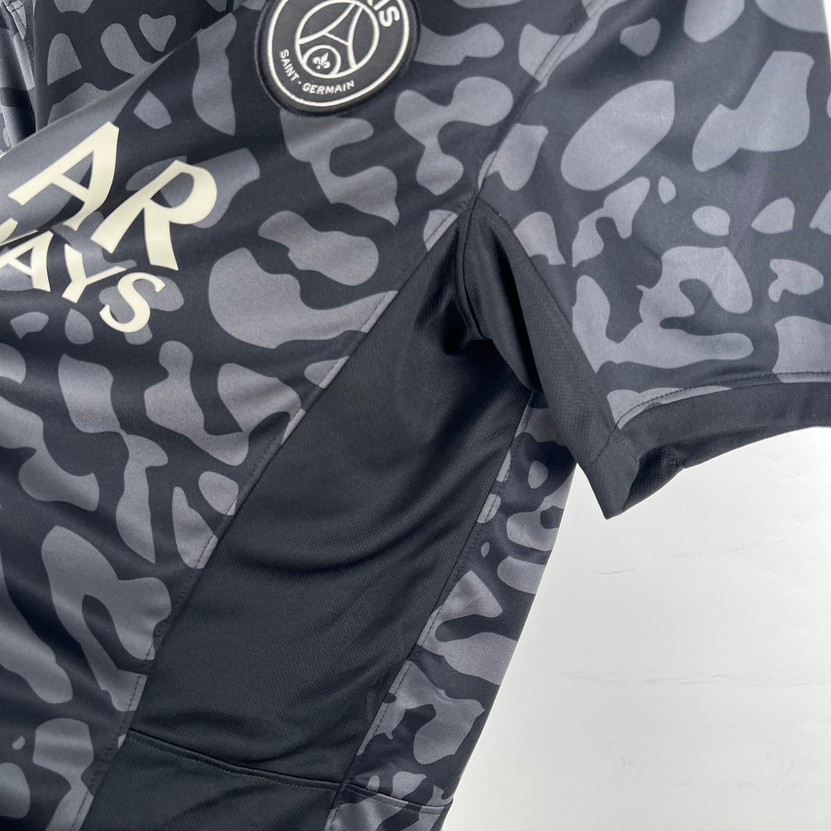 PSG 21-22  Away – fandomkits