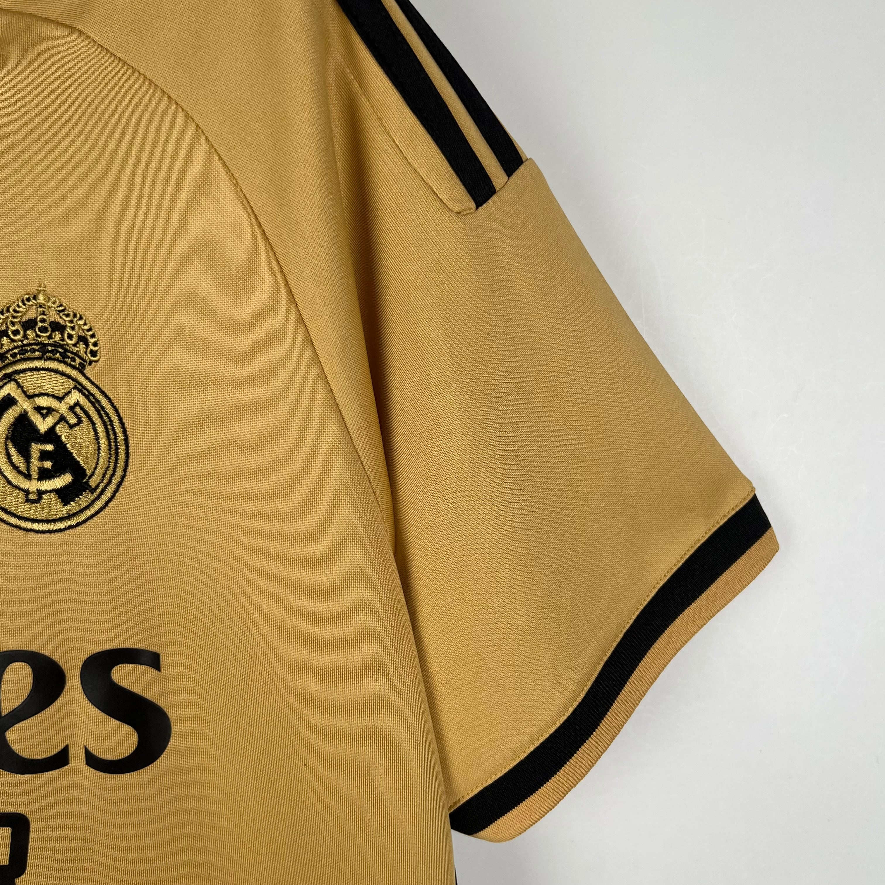 23-24 Real Madrid Player Training Jersey