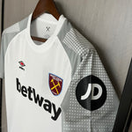 West Ham 24-25 | White