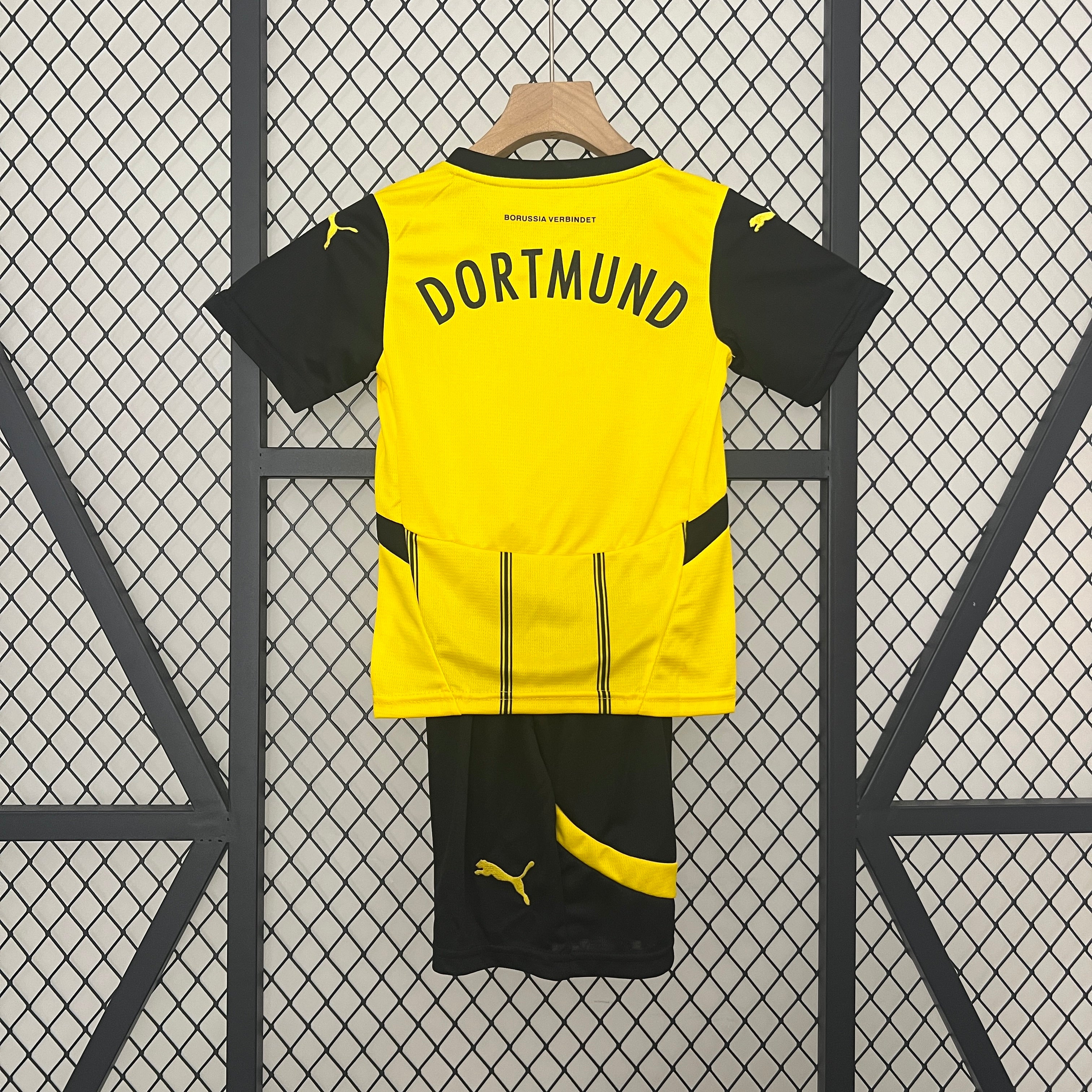 Borussia Dortmund 24-25 | Kids Home