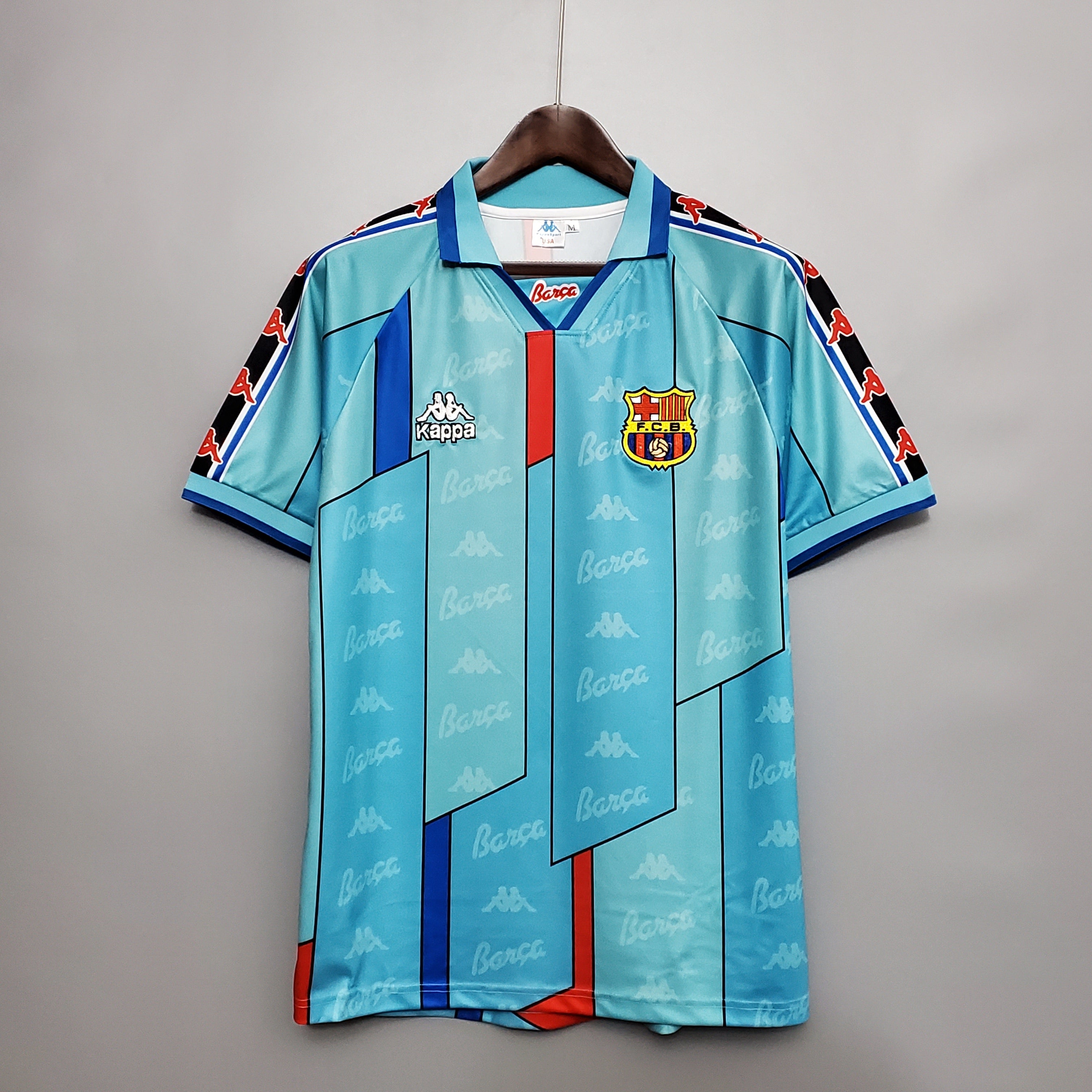 Barcelona 96-97 | Retro Away