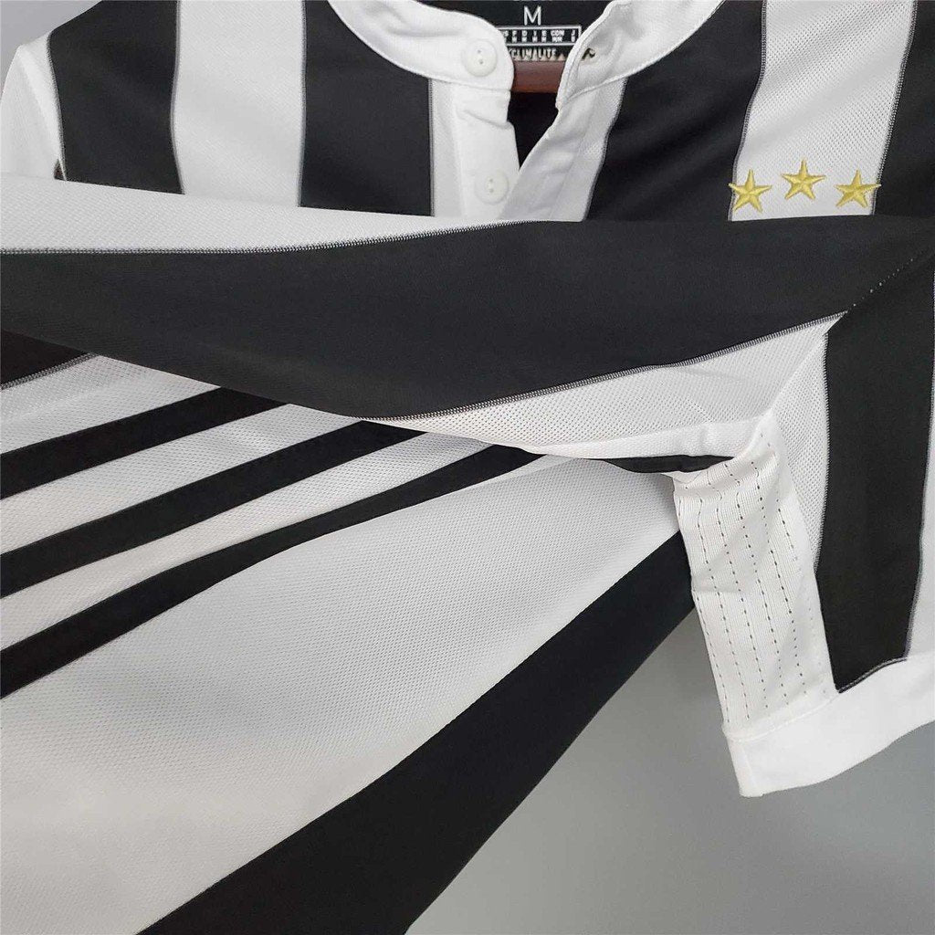 Juventus 17-18 | Retro Home - FandomKits Fandom Kits