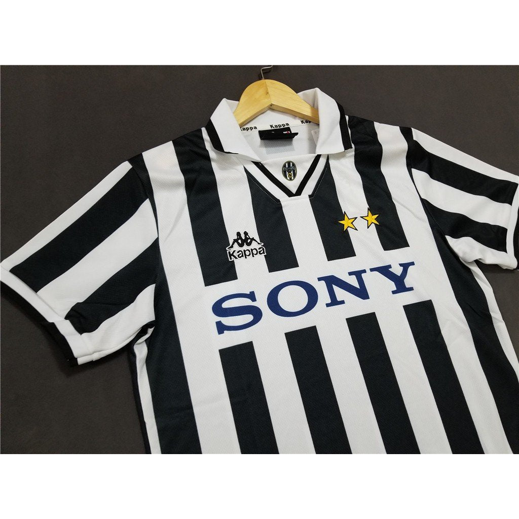 Juventus 95-97 | Retro Home - FandomKits Fandom Kits