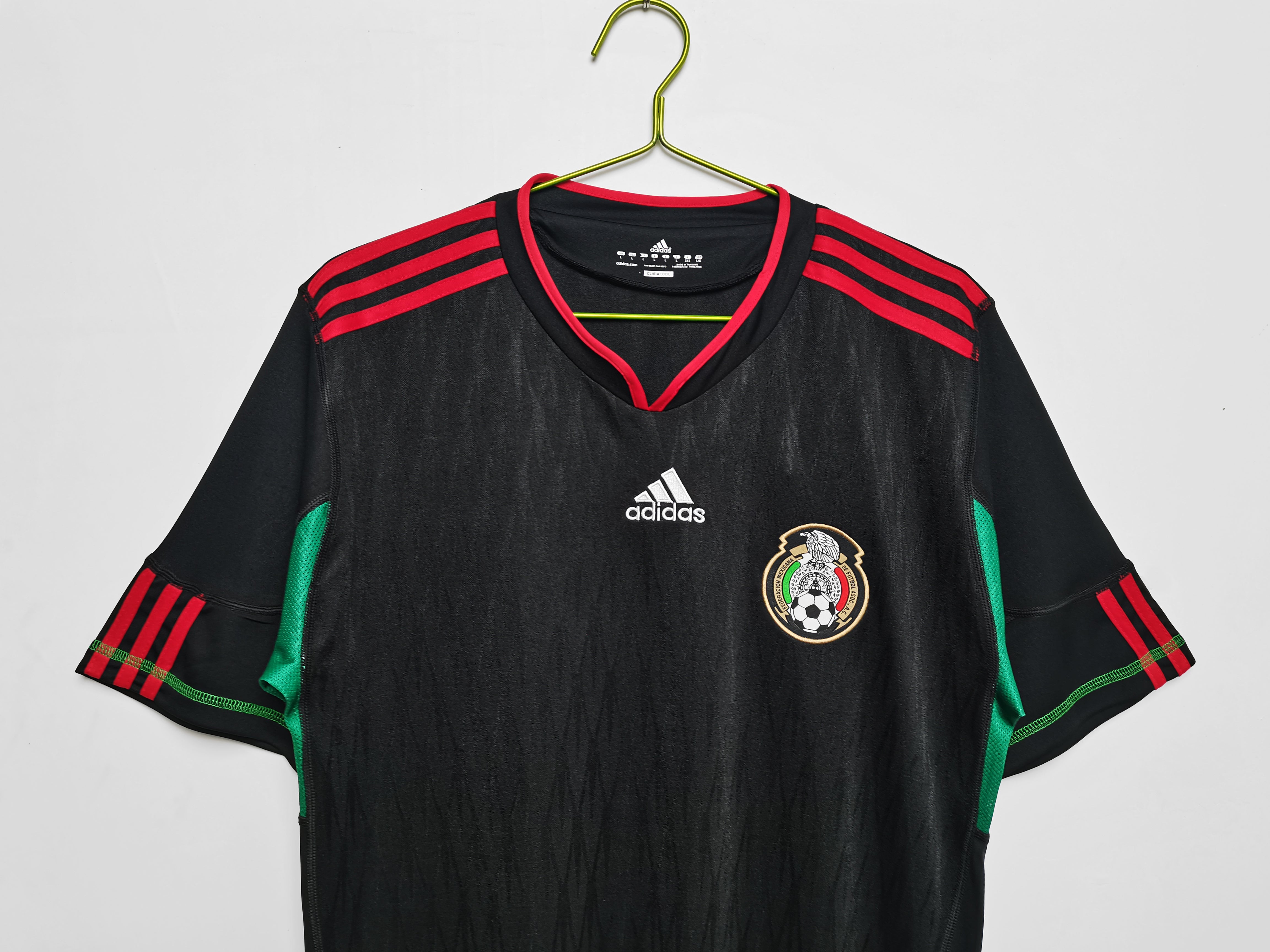 Mexico 2010 | Retro Away