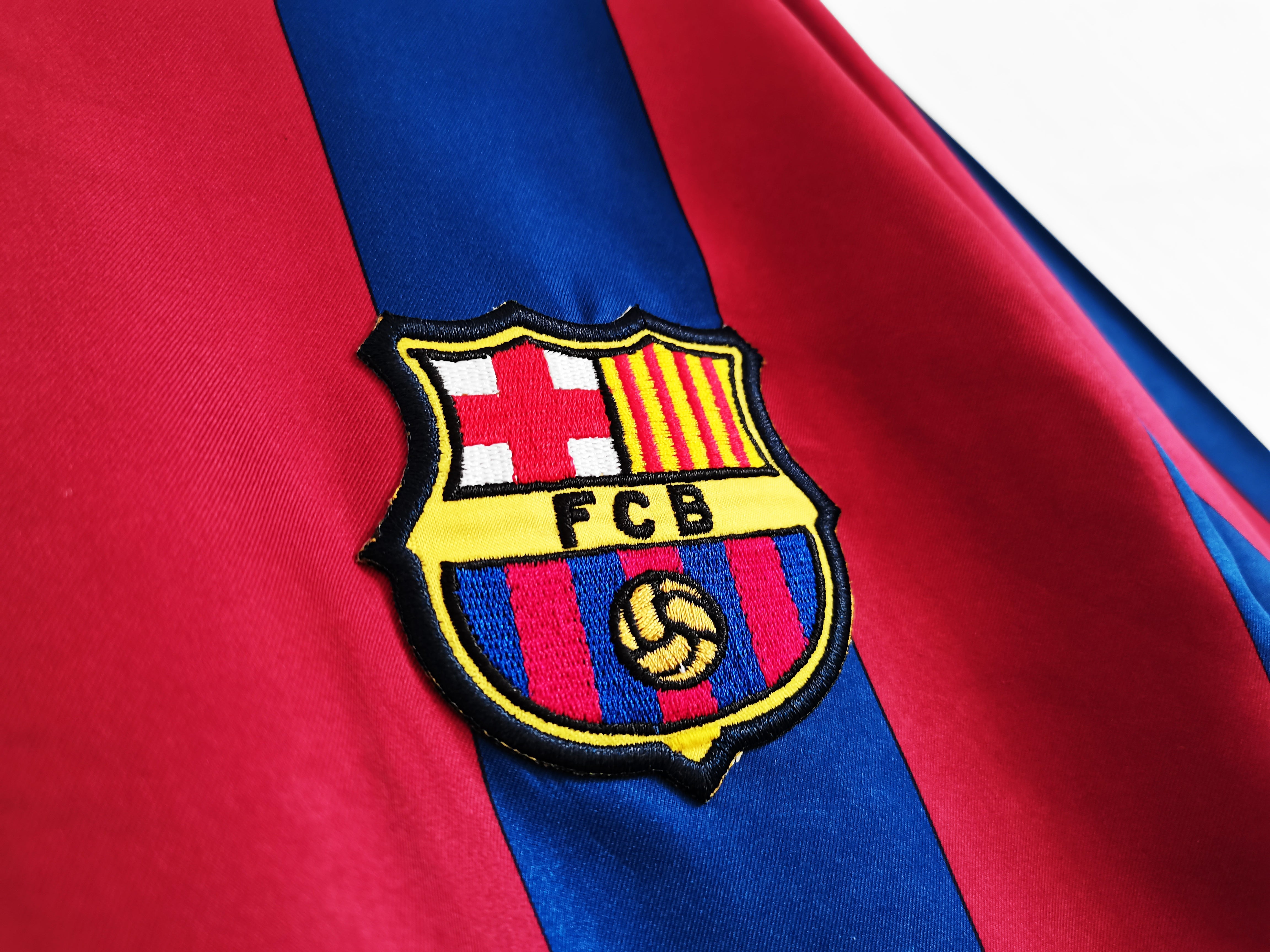 Barcelona 05-06 | Long Sleeves | Home - FandomKits FandomKits