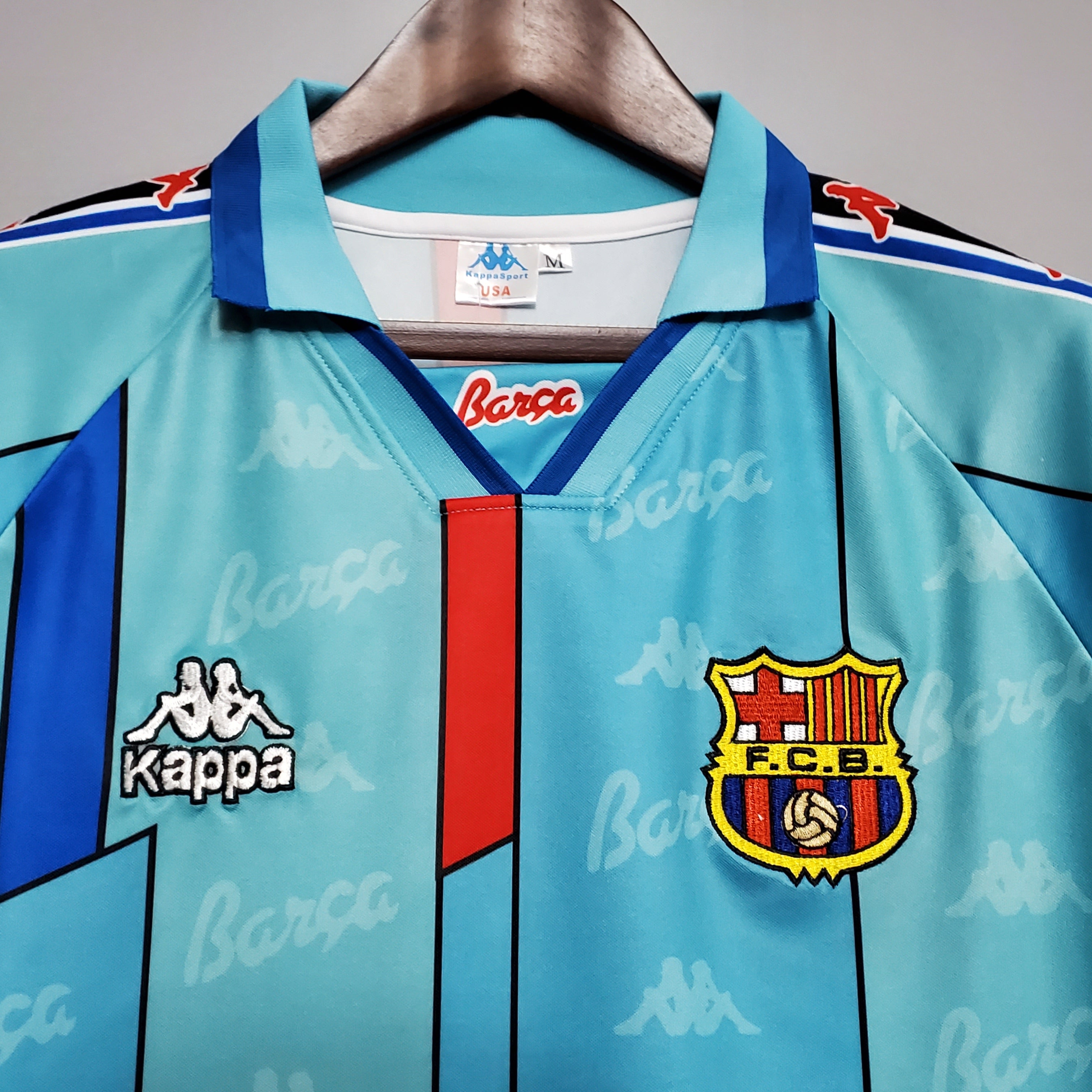 Barcelona 96-97 | Retro Away