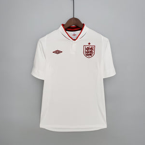 England 12 | Retro Home