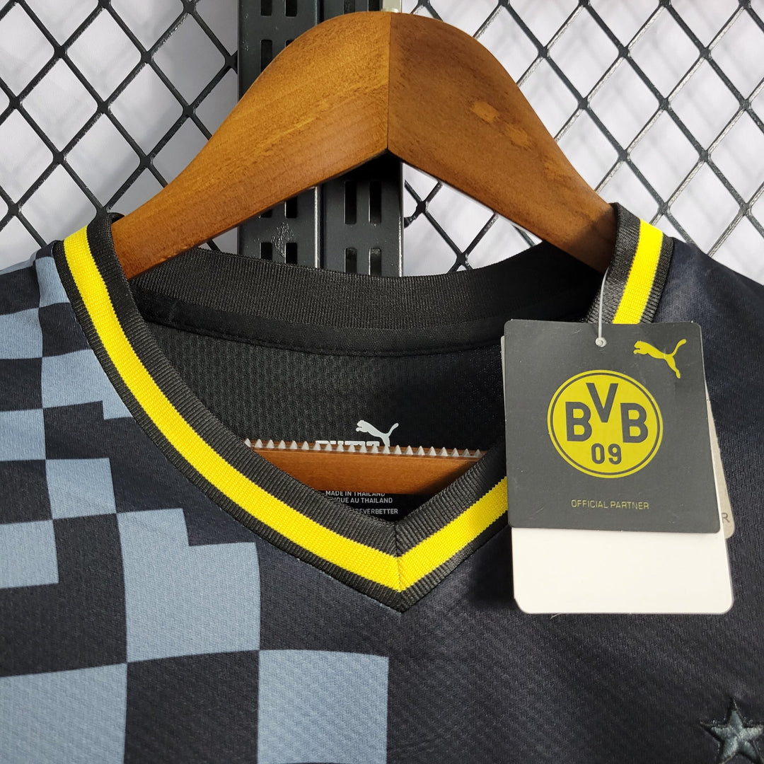 Borussia Dortmund 22-23 | Away