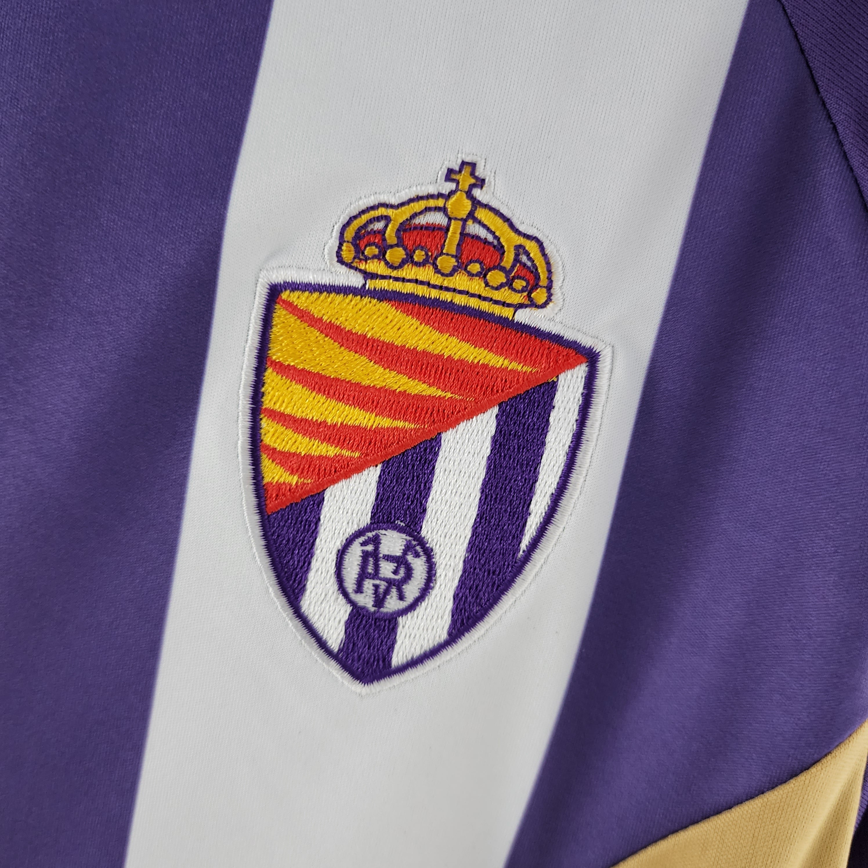 Real Valladolid 22-23 | Home